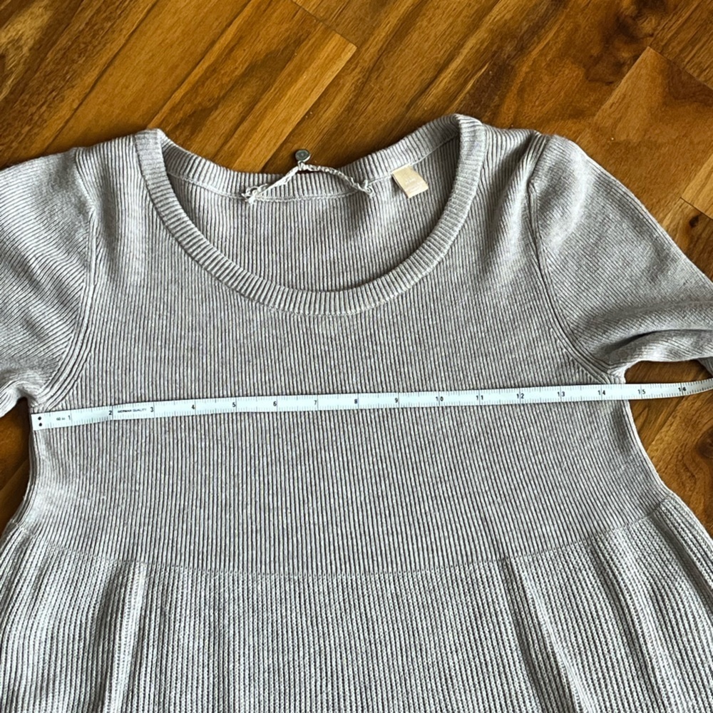 Anthropologie knitted & knotted sweater size XXS, USED - Picture 8 of 16